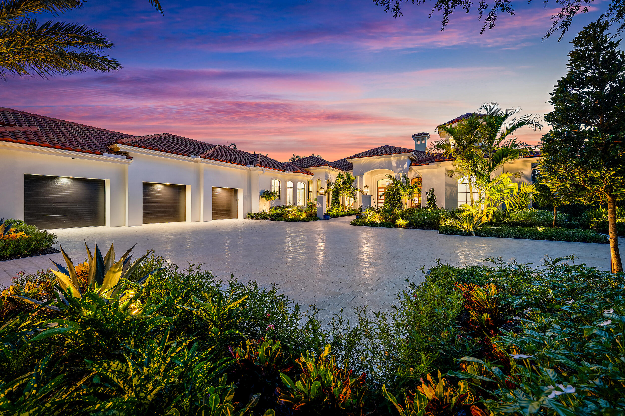 466 Mariner Drive