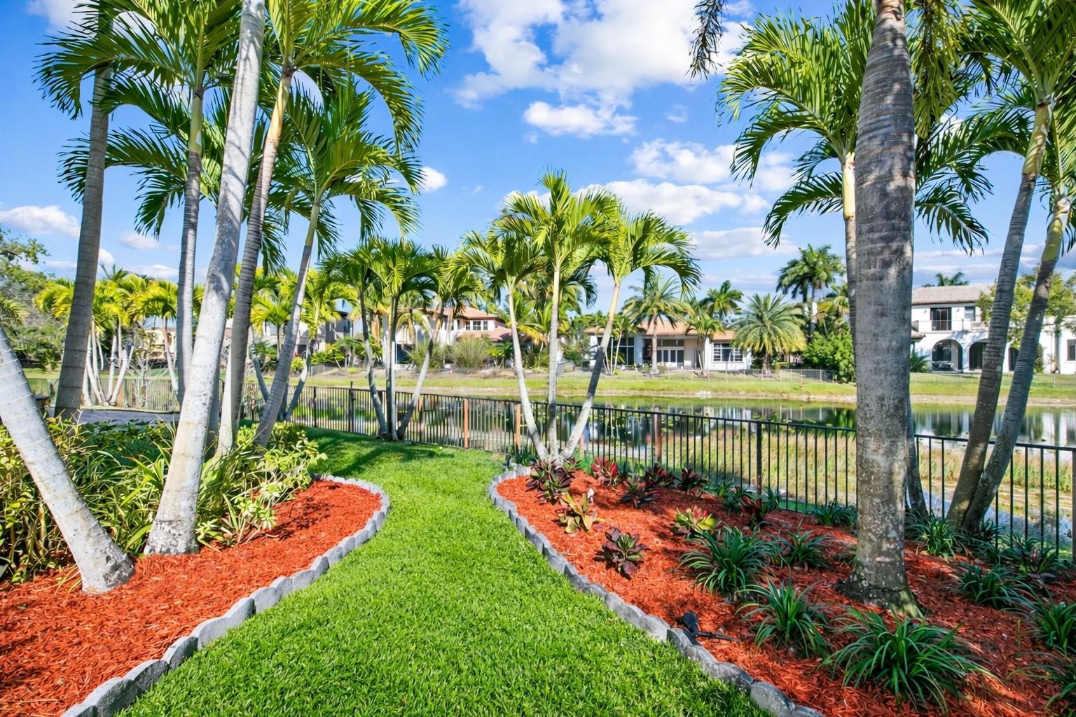 HERON BAY NORTHEAST - Residential