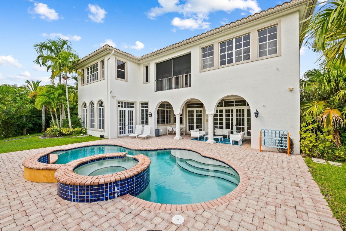 Heron Bay Northeast 173-9 - Residential