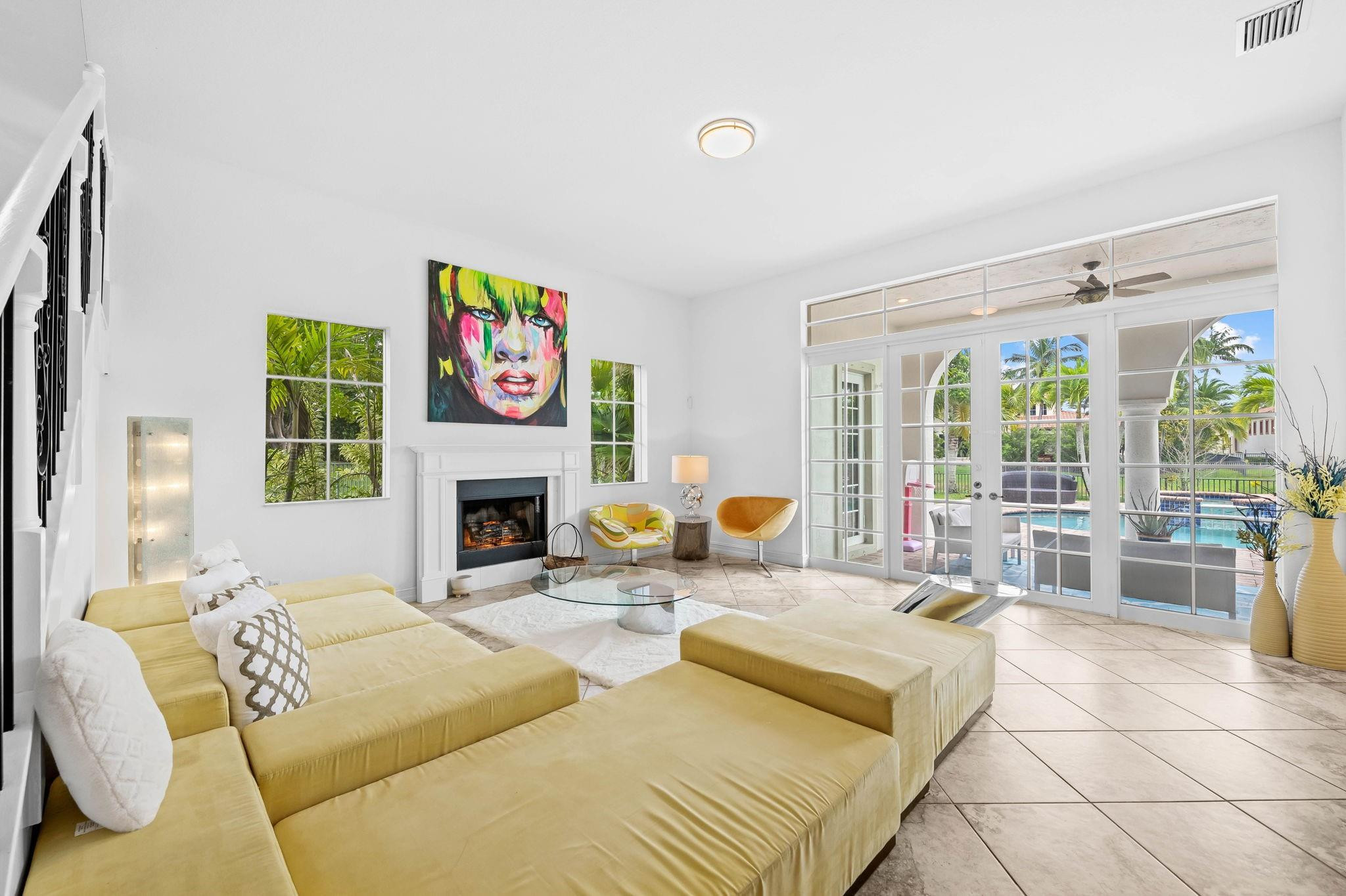 Heron Bay Northeast 173-9 - Residential