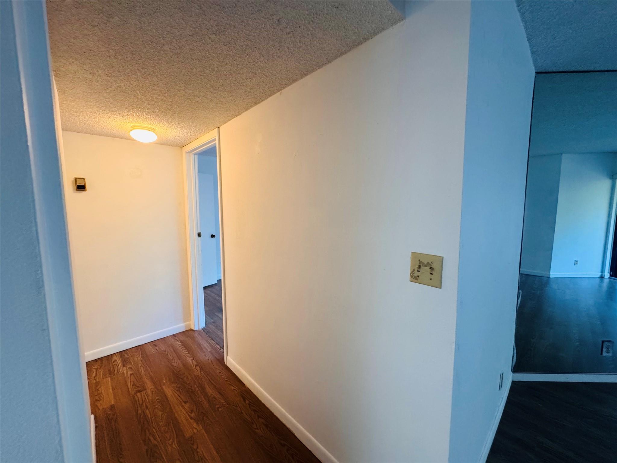 Presidential Golfview - Residential Lease