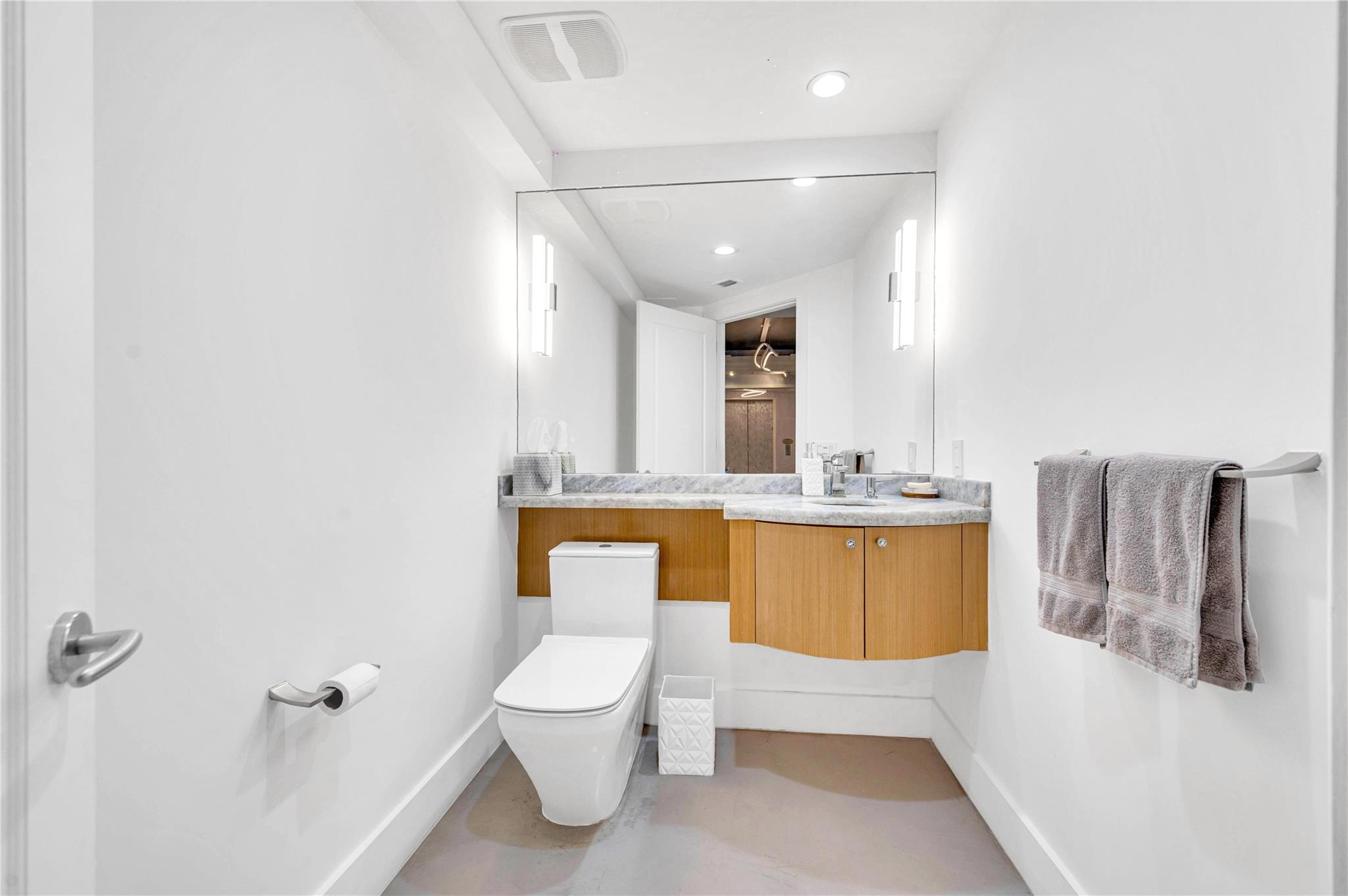 Le Club International - Residential