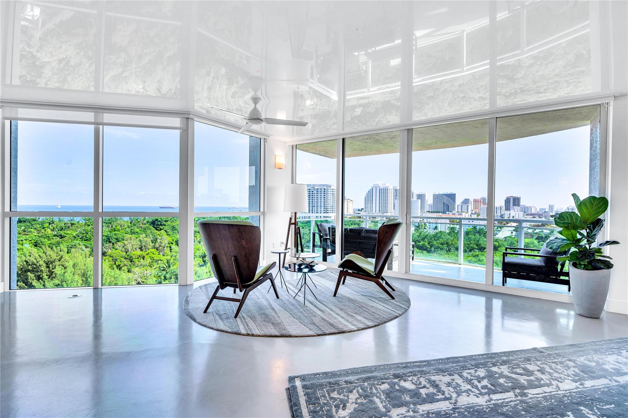 Le Club International - Residential