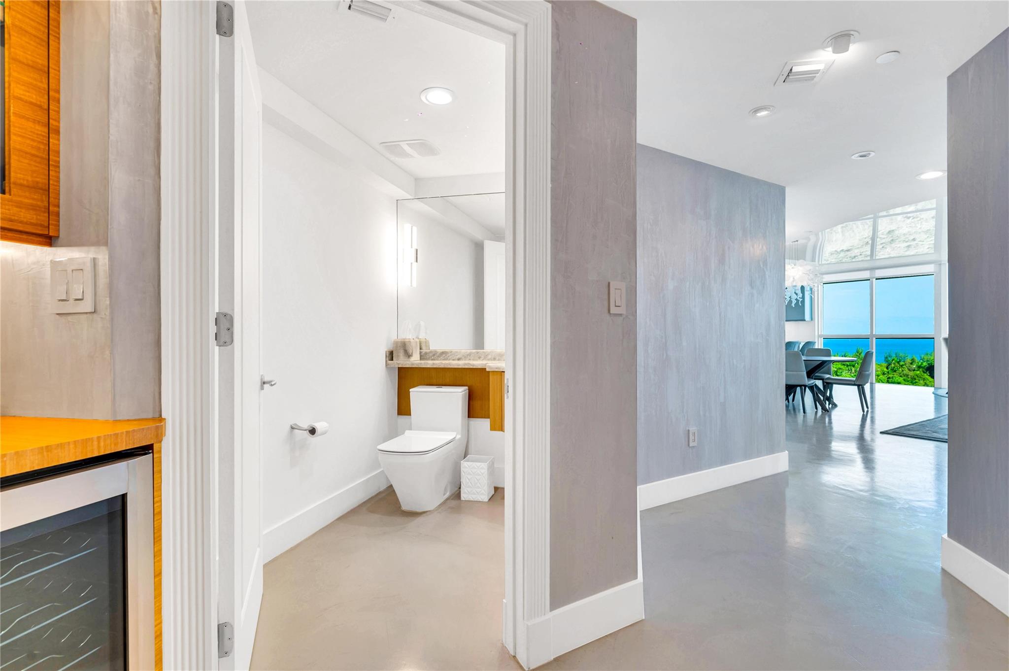 Le Club International - Residential
