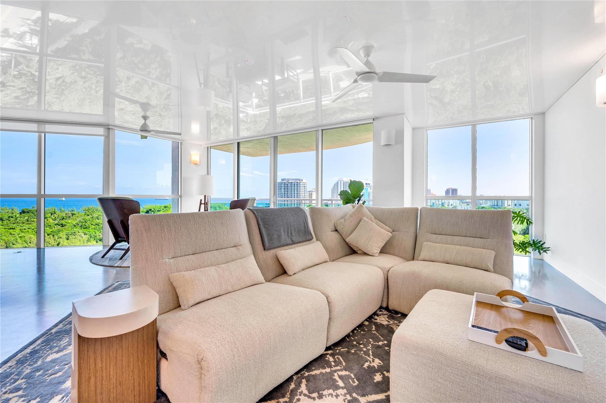 Le Club International - Residential