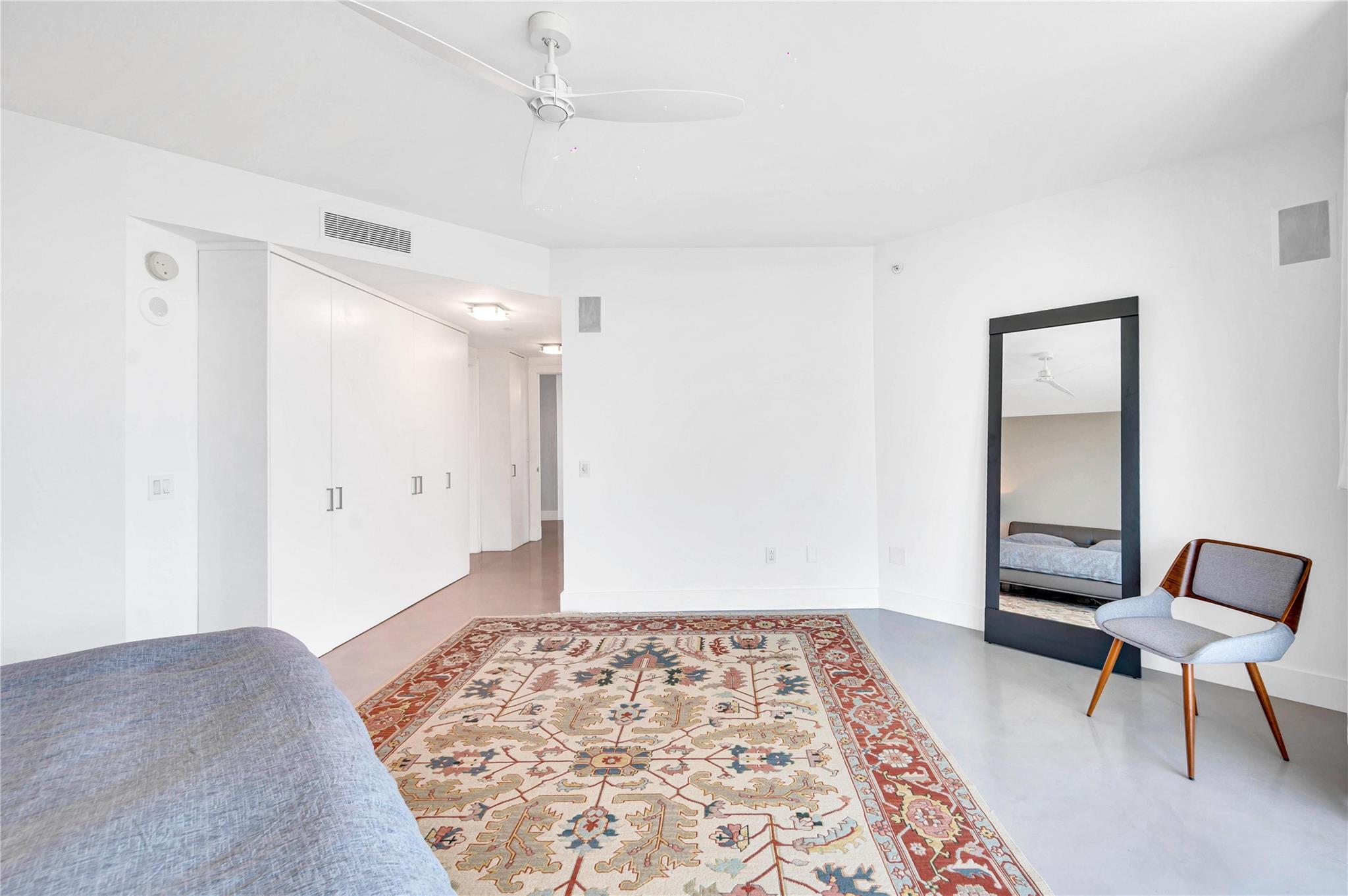 Le Club International - Residential