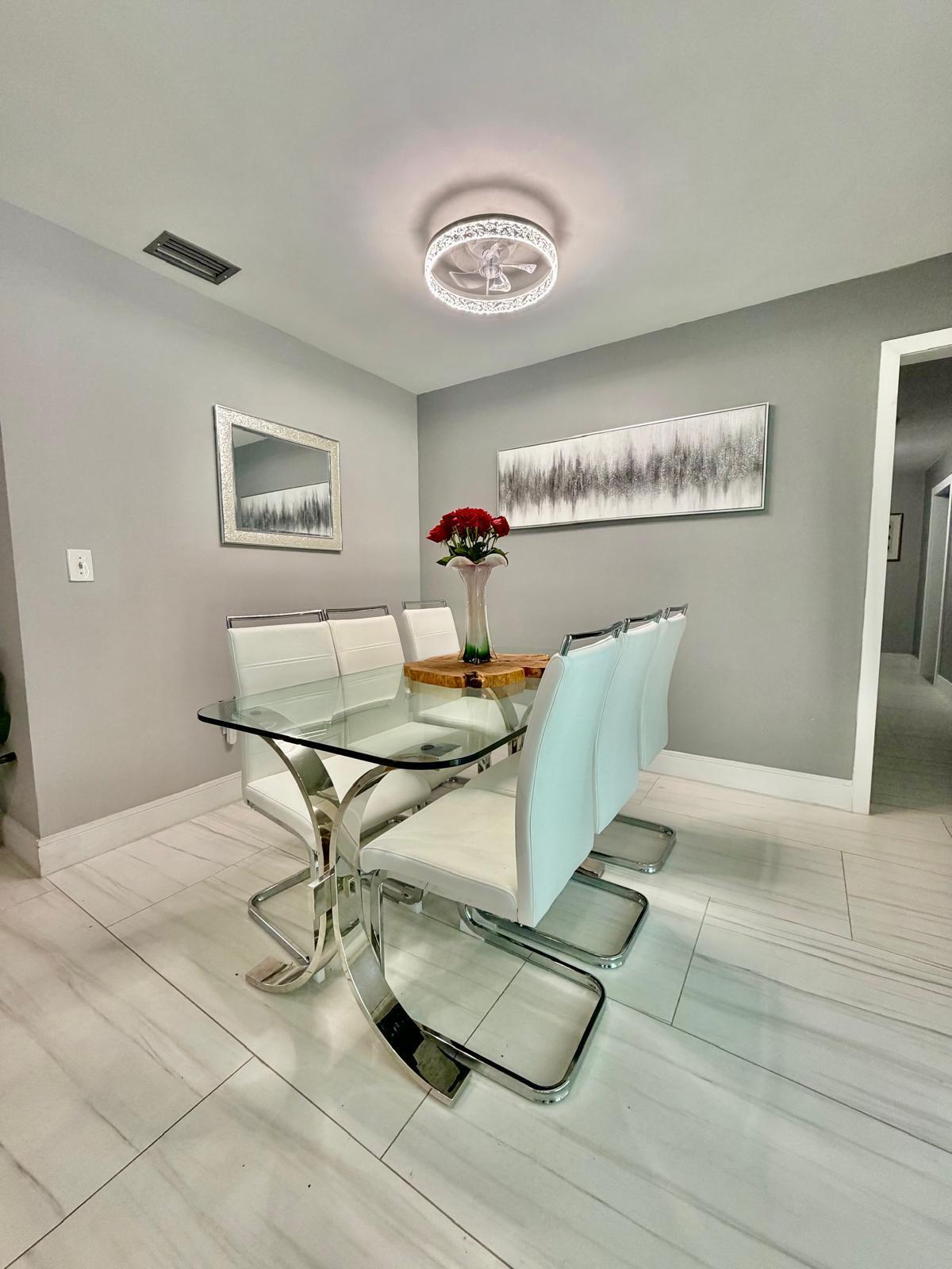BOCA MADERA UNIT 1 - Residential