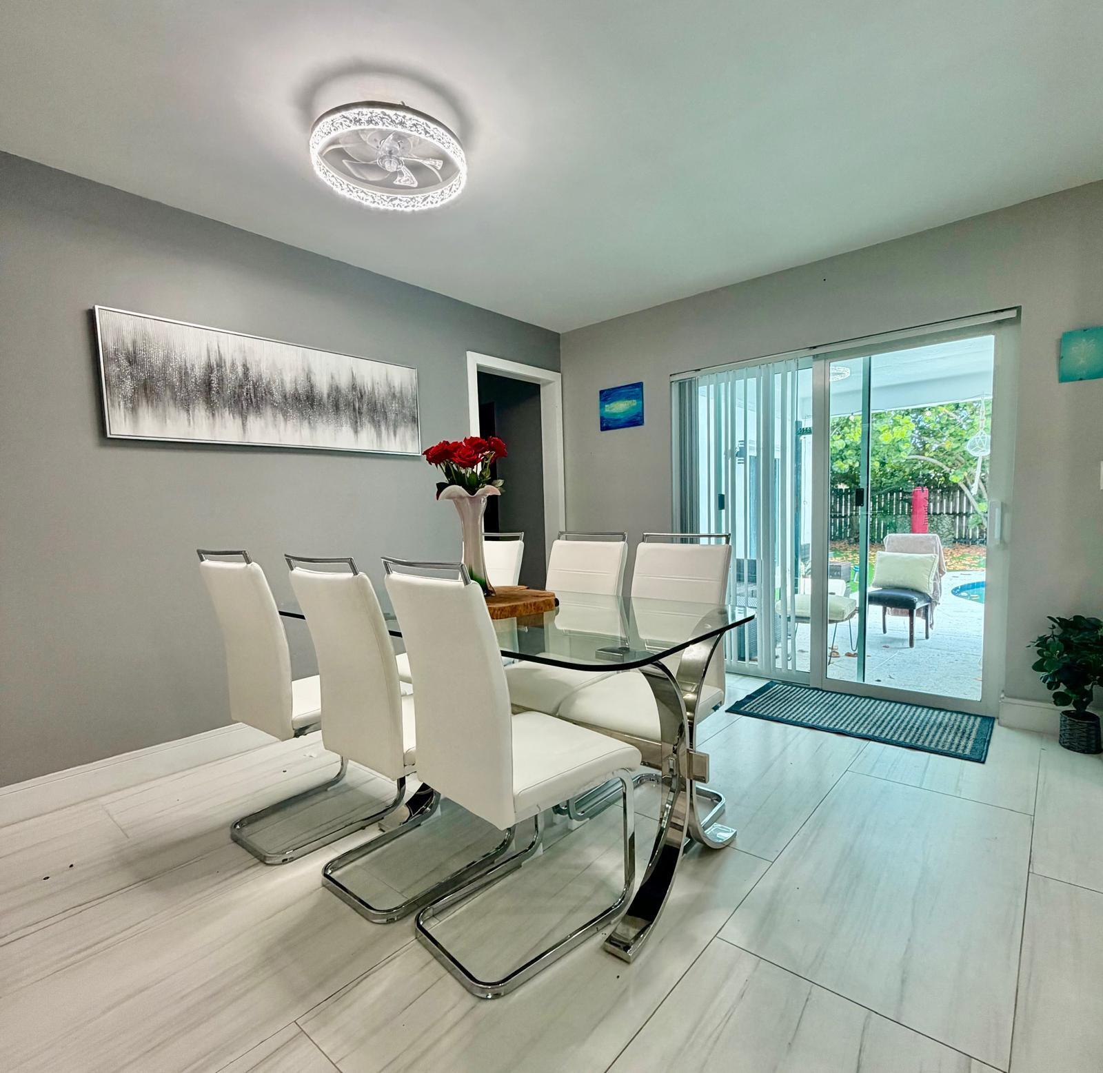 BOCA MADERA UNIT 1 - Residential