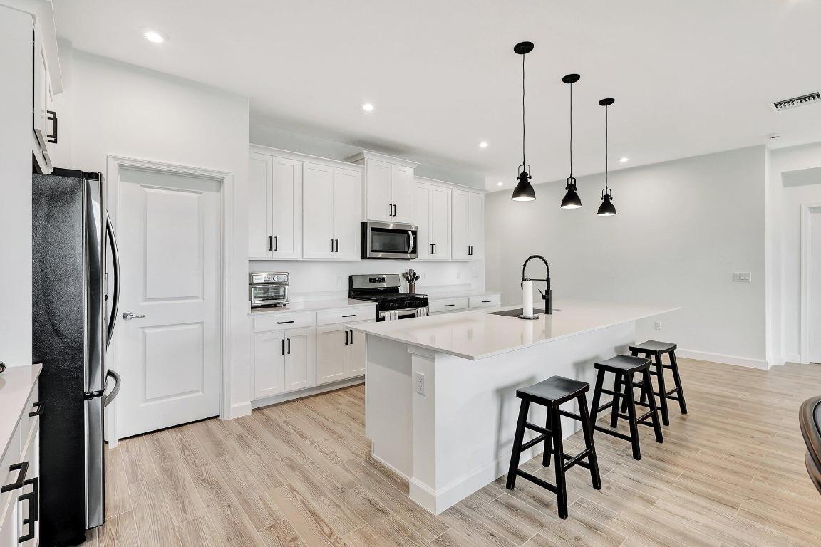 CADENCE PHASE II - Residential