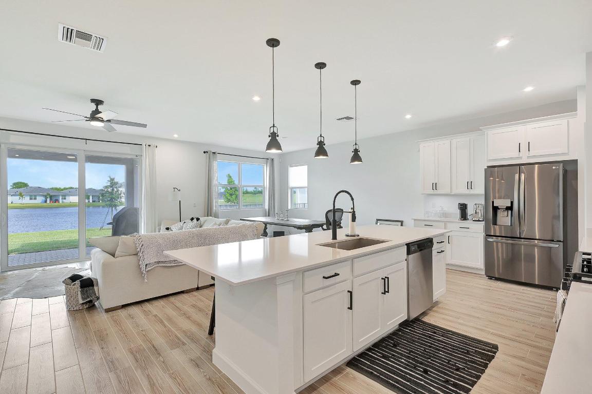 CADENCE PHASE II - Residential