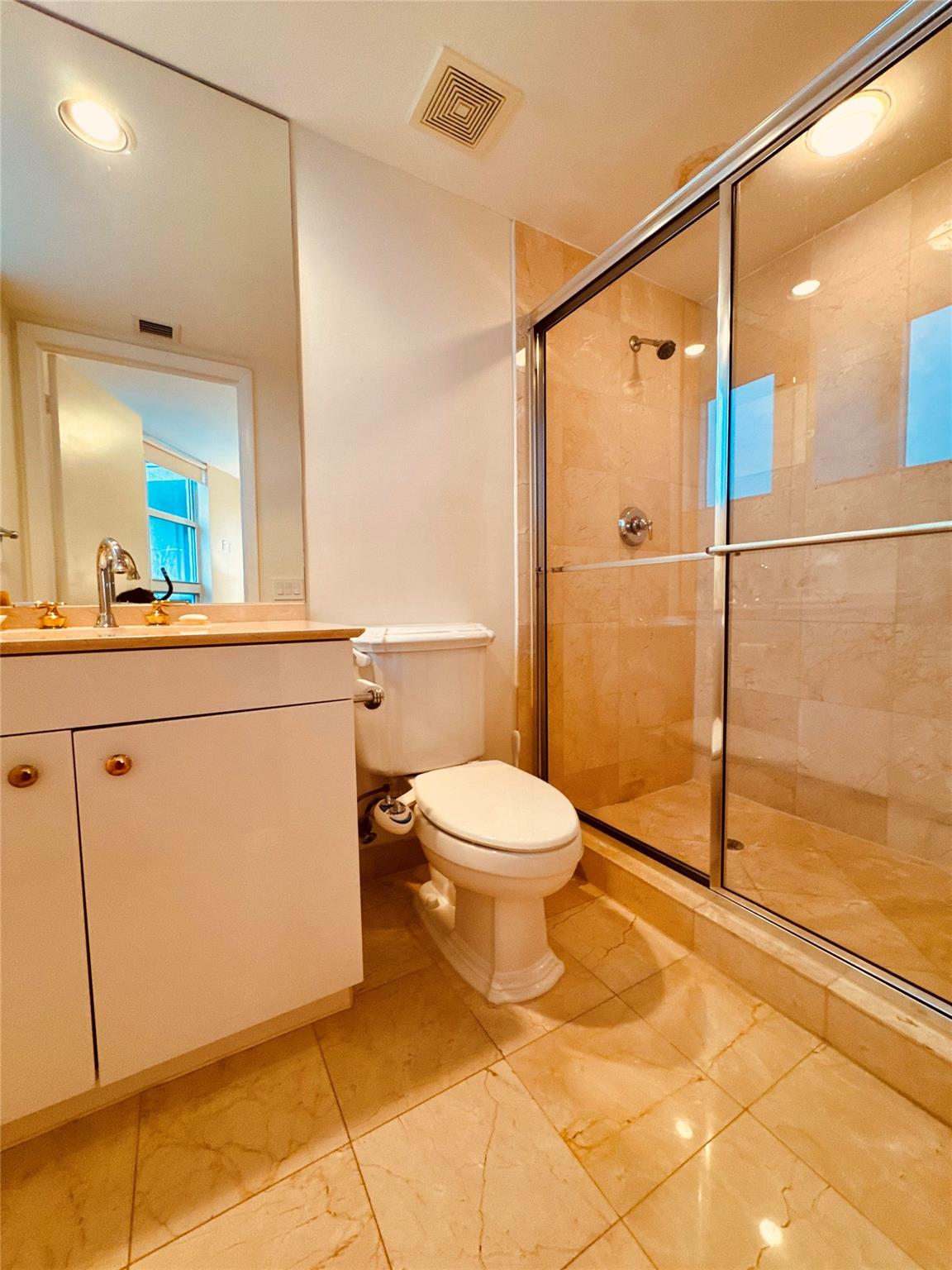 OCEAN TWO CONDO - Residential Lease