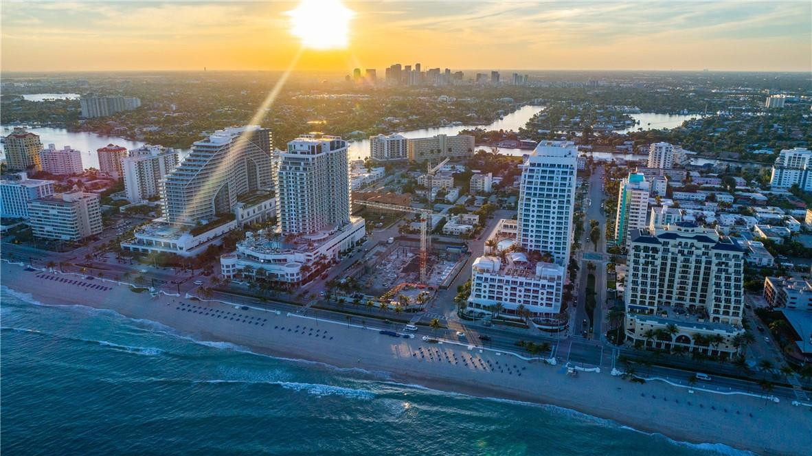 ADAGIO Fort Laud Beach - Residential