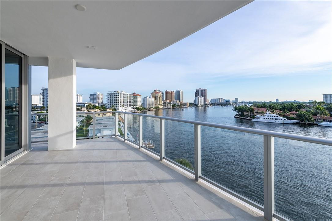 ADAGIO Fort Laud Beach - Residential