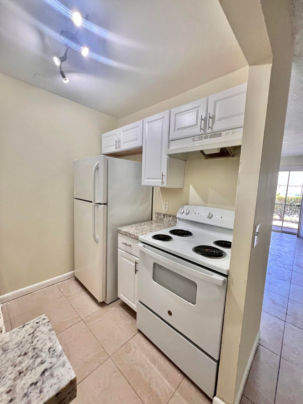 Photo of 1500 N Congress Avenue #B9, West Palm Beach, FL 33401 (MLS # R11140556)