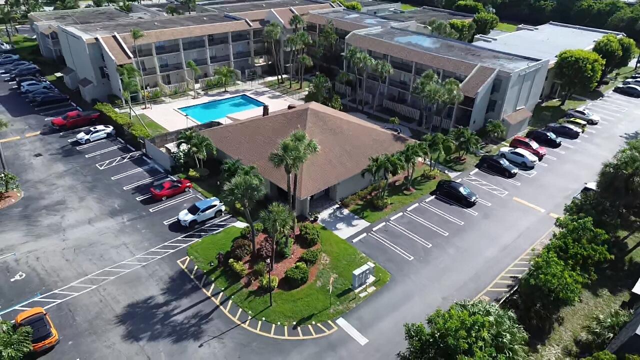 CROSS CREEK CONDO - Residential Lease