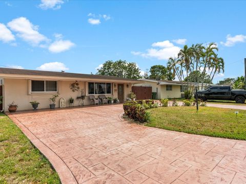 Single Family Residence in Pembroke Pines FL 7930 10th Street St 1.jpg