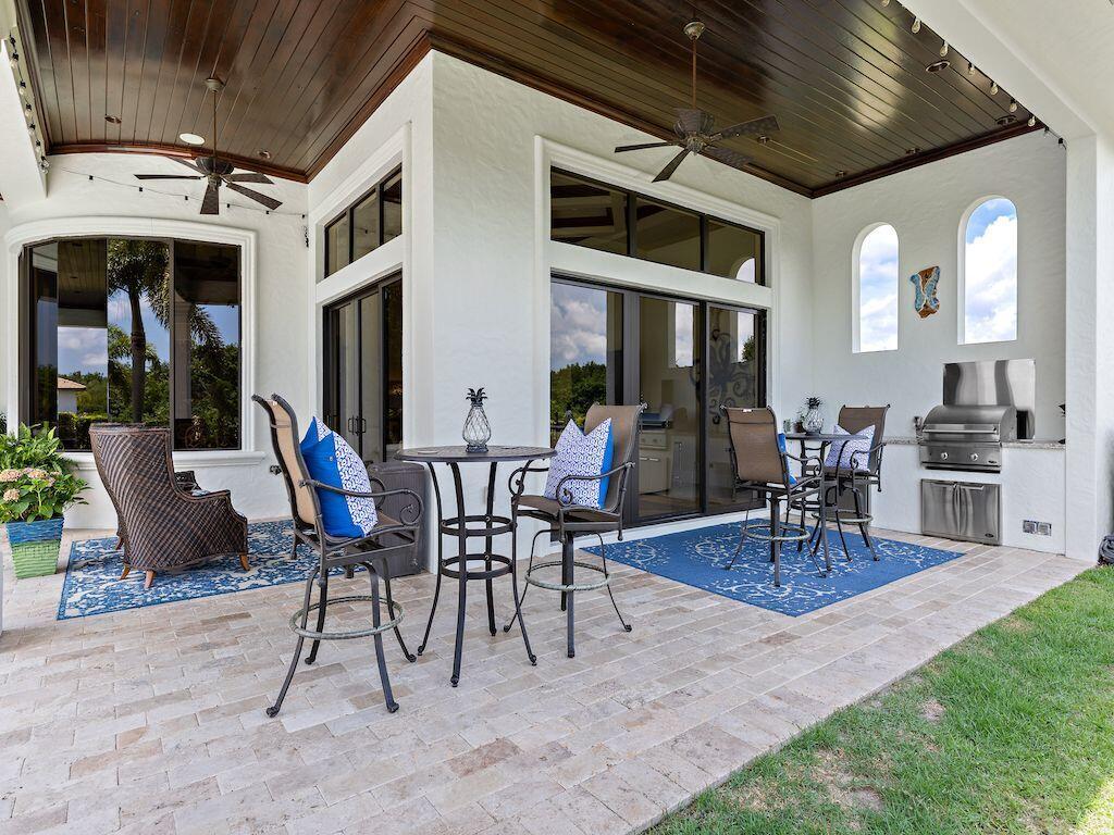 FIRST REPLAT OF RIVER POI - Residential