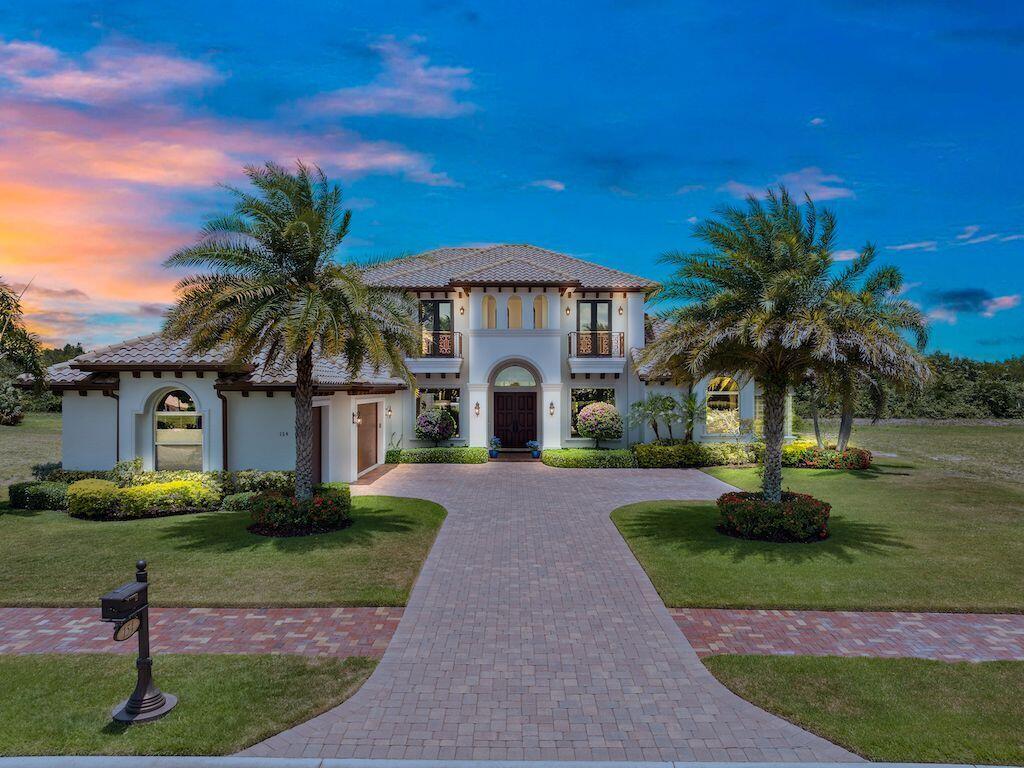 FIRST REPLAT OF RIVER POI - Residential