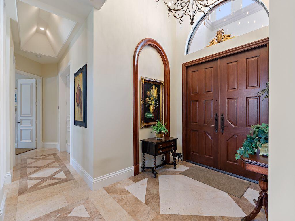 FIRST REPLAT OF RIVER POI - Residential