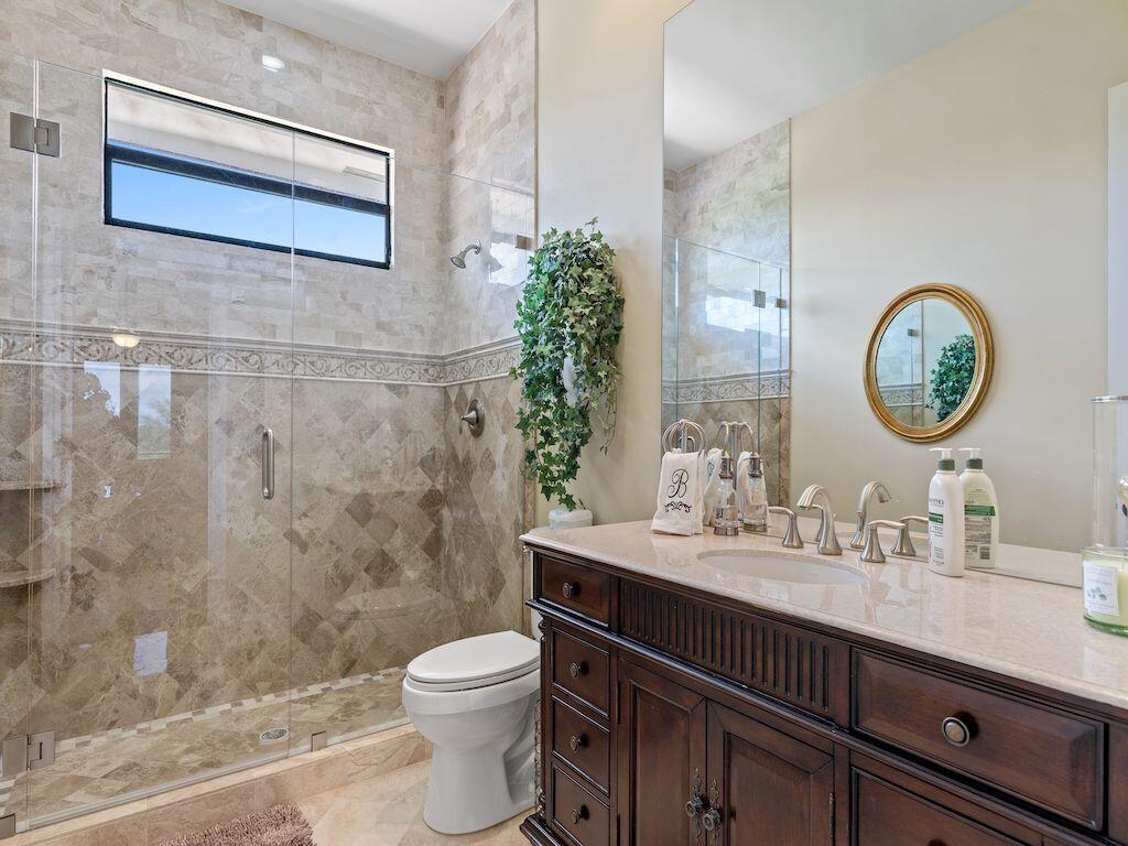 FIRST REPLAT OF RIVER POI - Residential