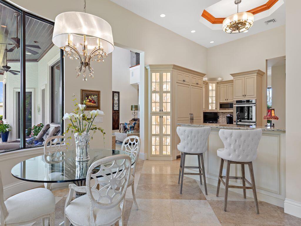 FIRST REPLAT OF RIVER POI - Residential