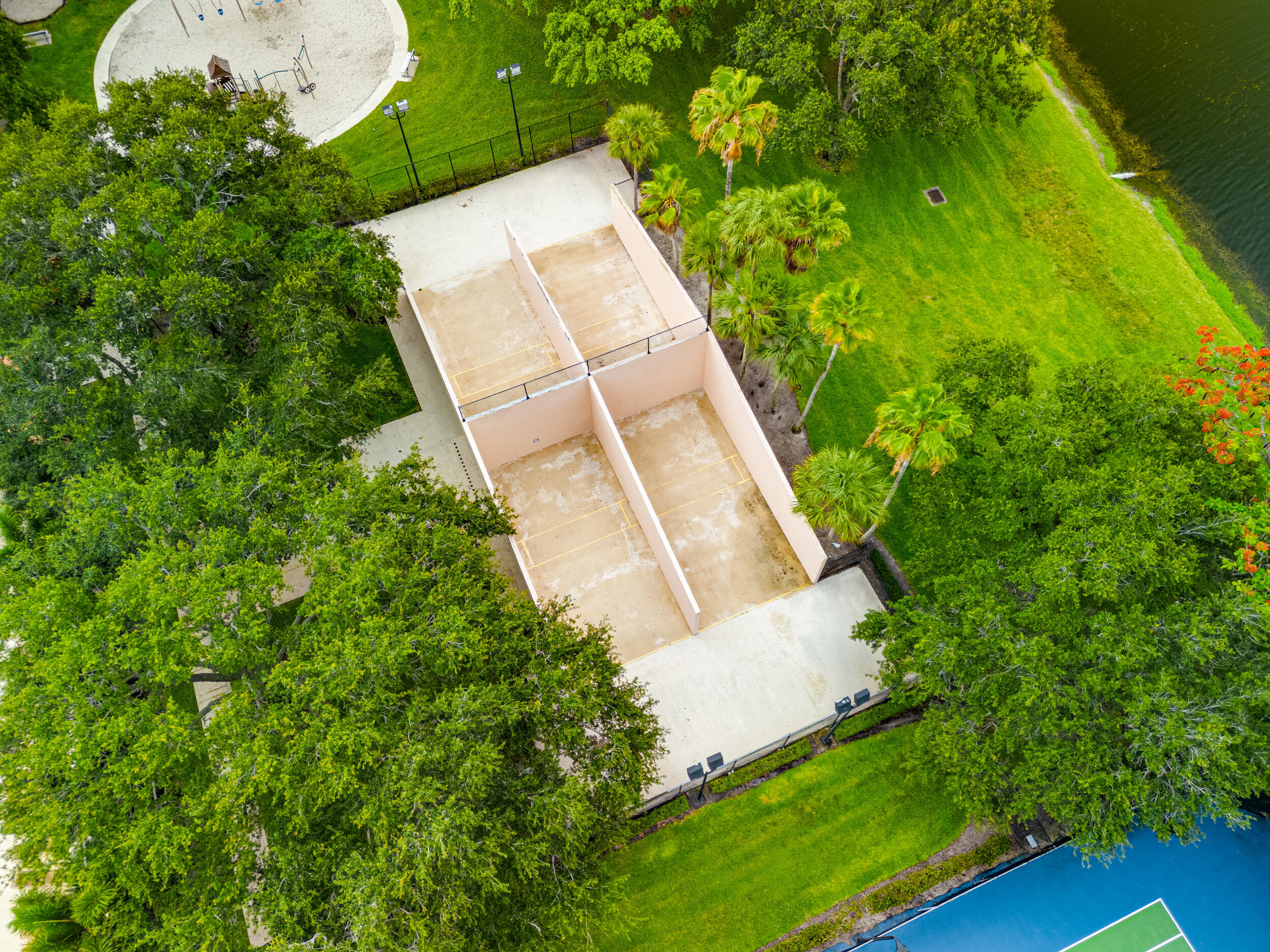 WHITEHALL VILLAGE - Residential Lease