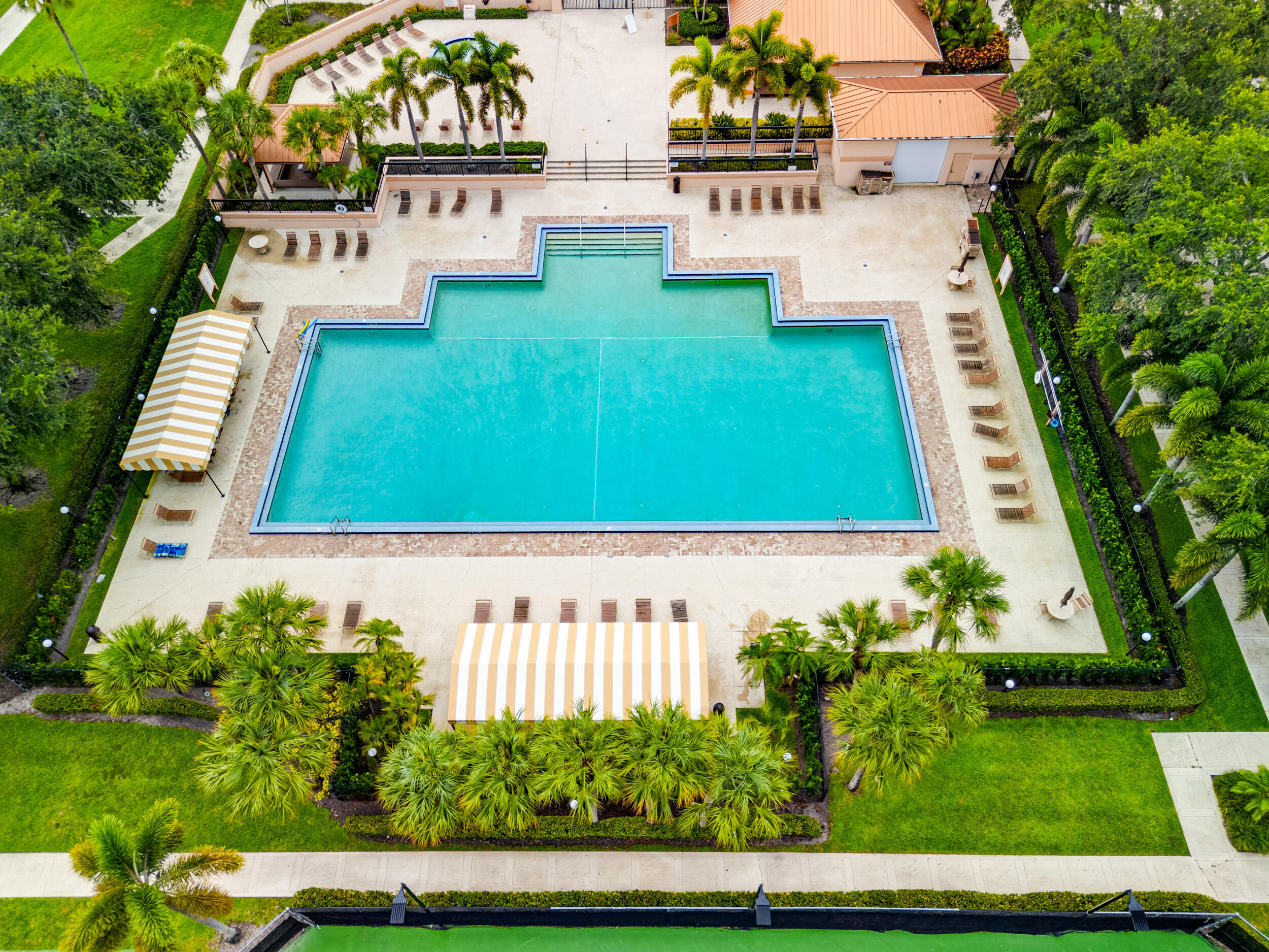 WHITEHALL VILLAGE - Residential Lease