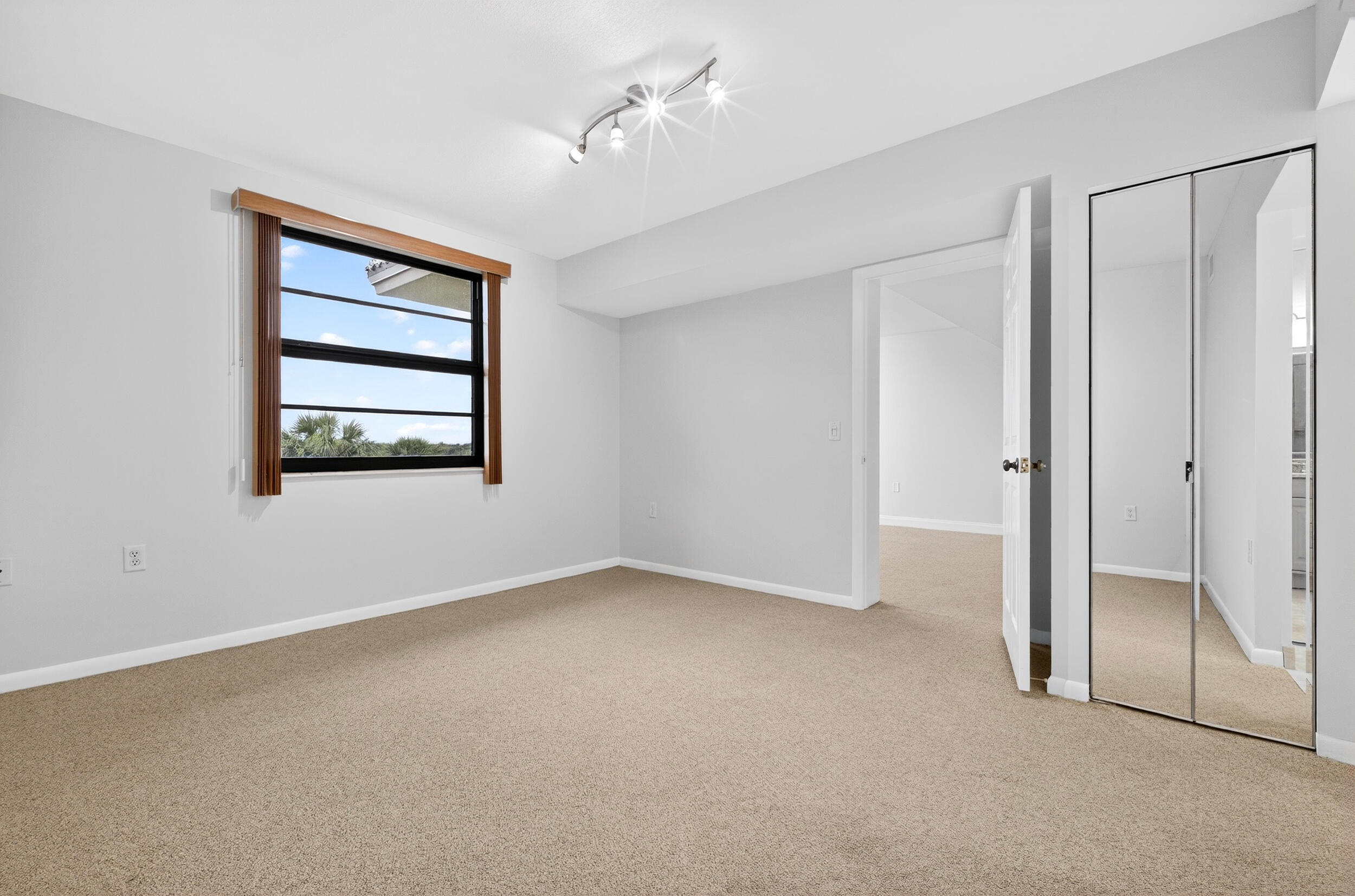 WHITEHALL VILLAGE - Residential Lease