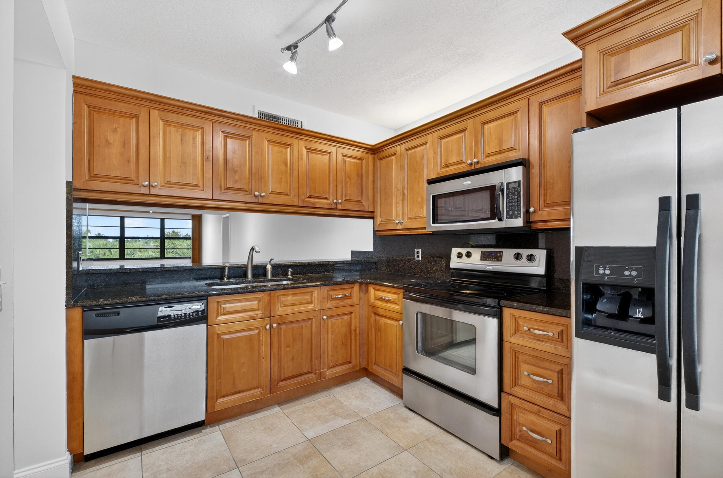 WHITEHALL VILLAGE - Residential Lease