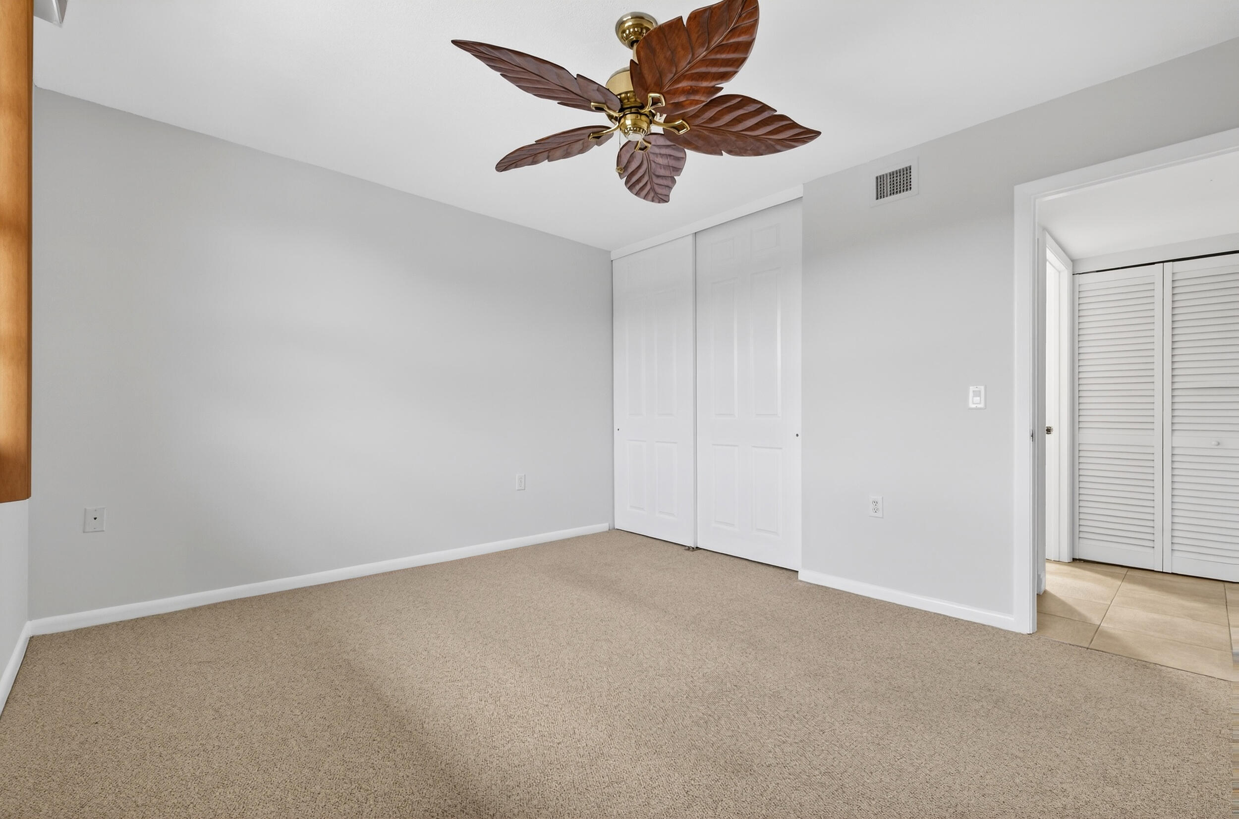 WHITEHALL VILLAGE - Residential Lease