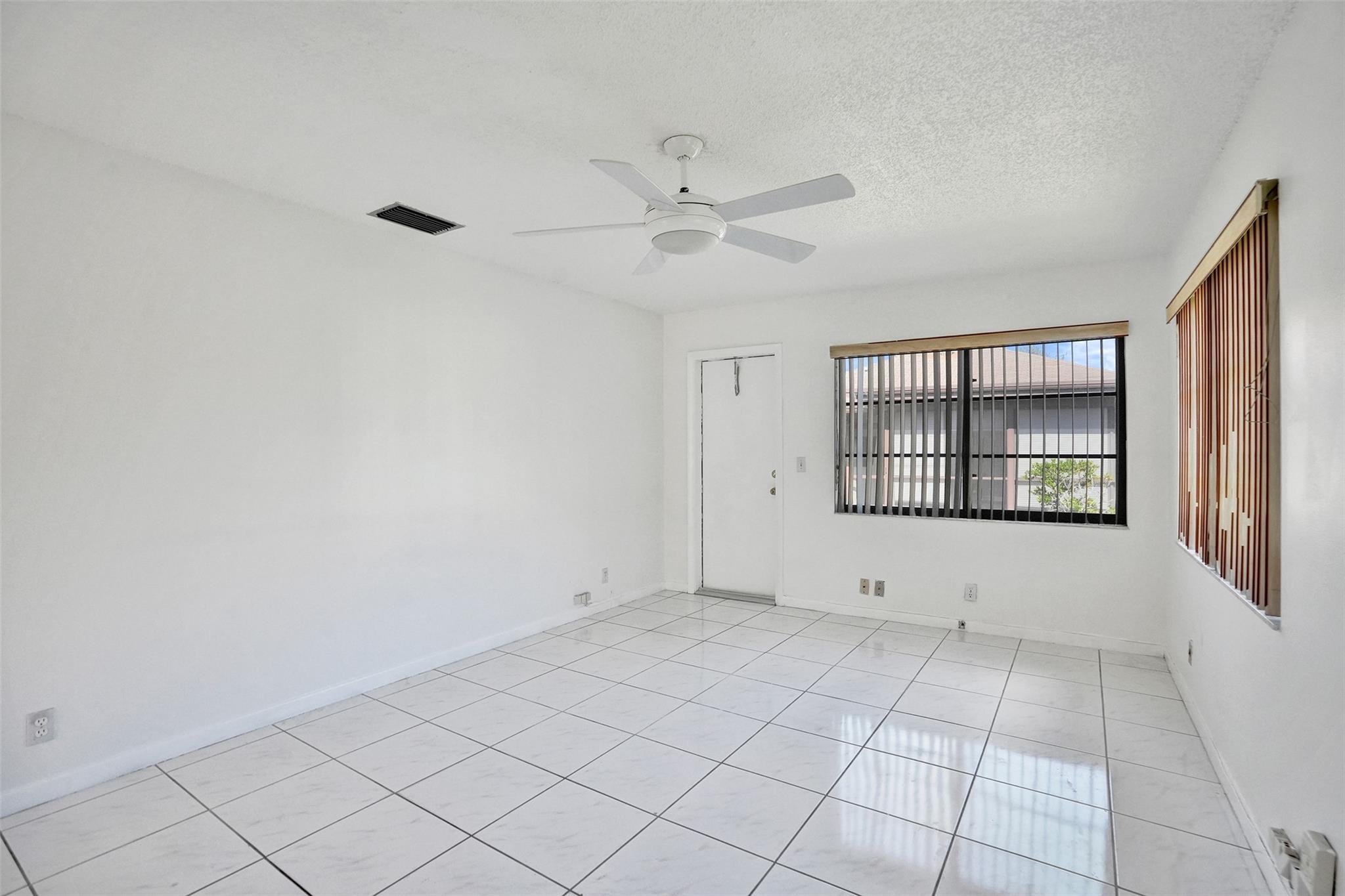 The Meadows Of Crystal Lake - Residential