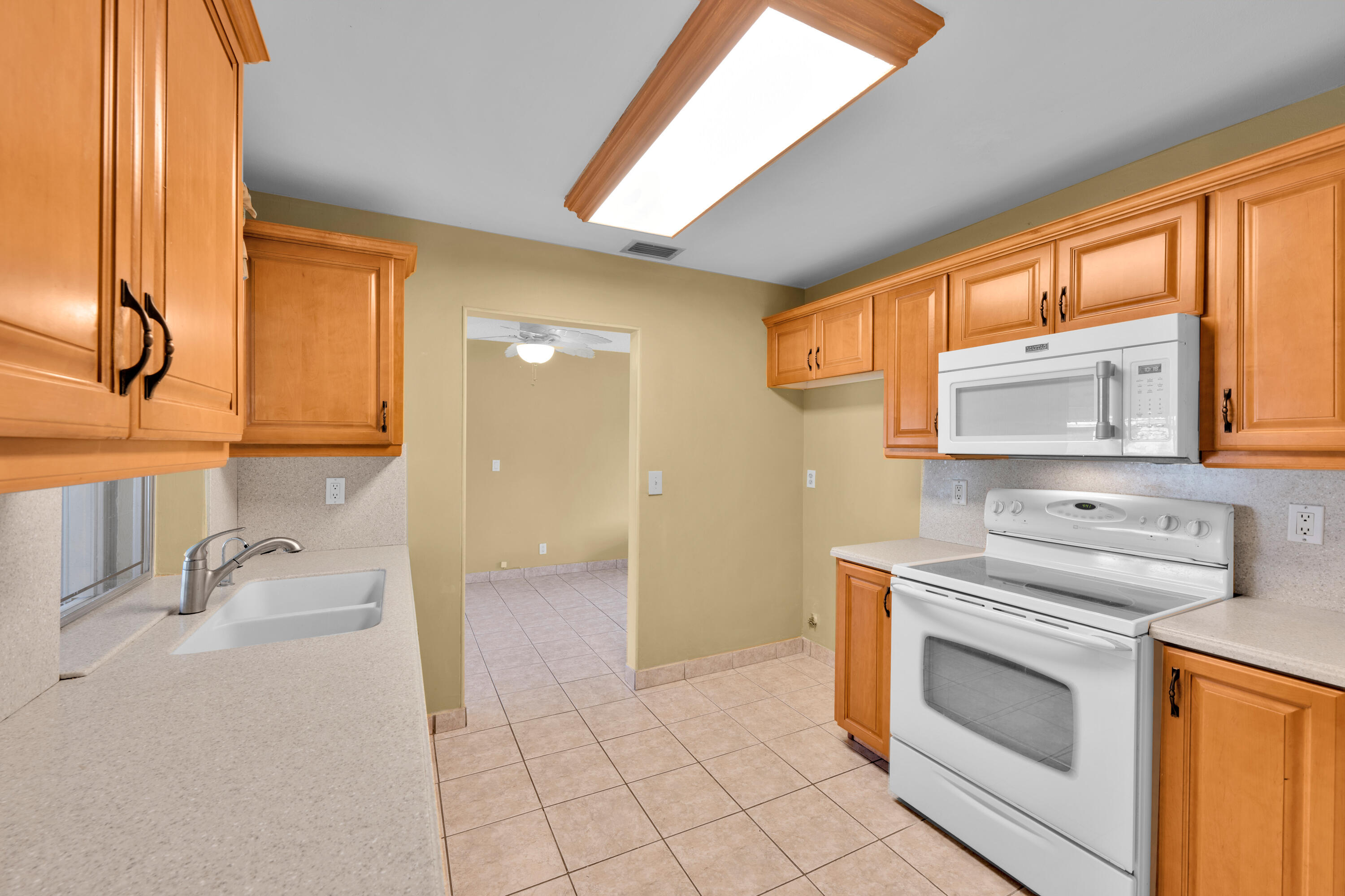 LAUDERDALE WEST 3 SEC - Residential