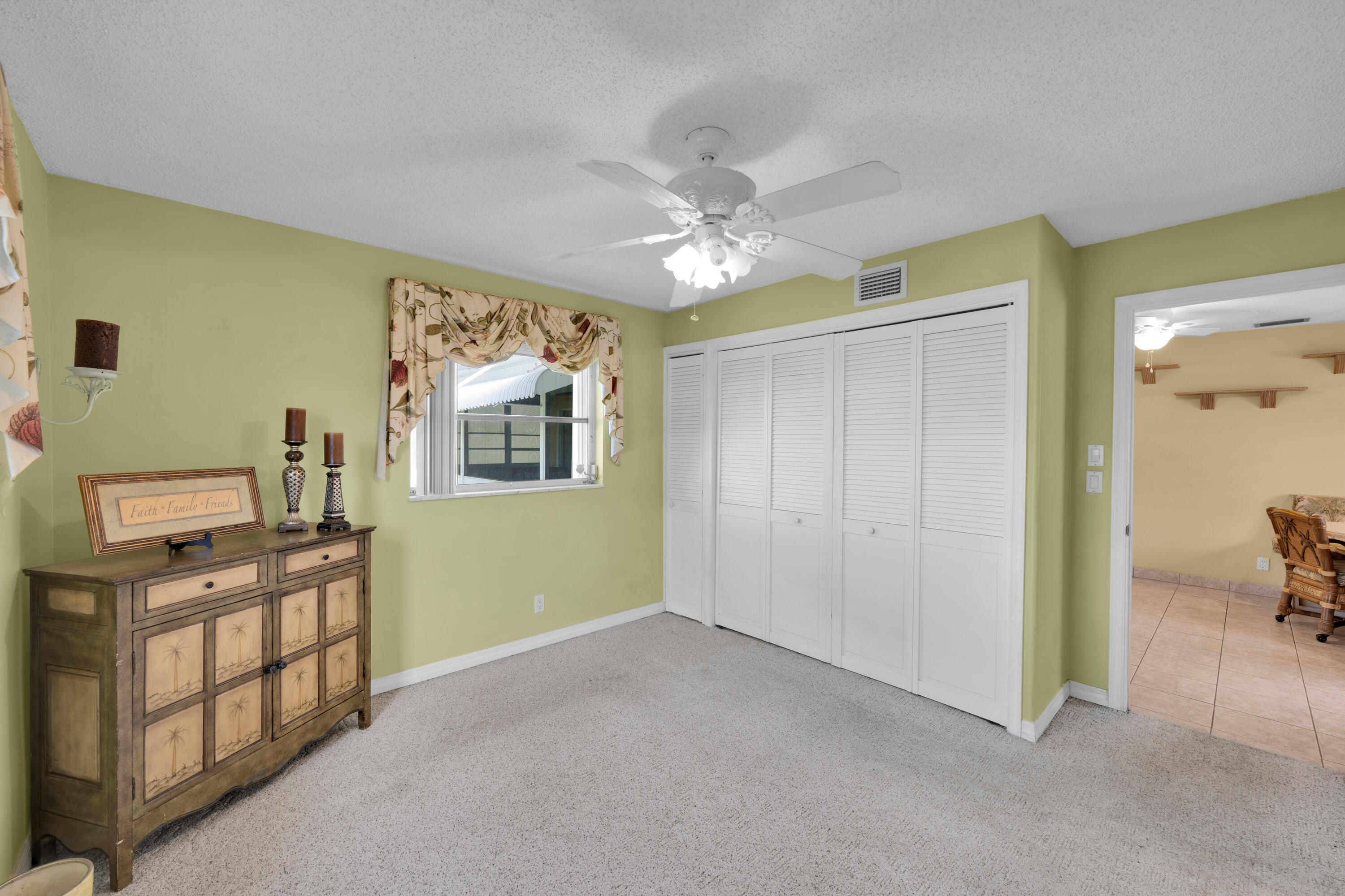 LAUDERDALE WEST 3 SEC - Residential