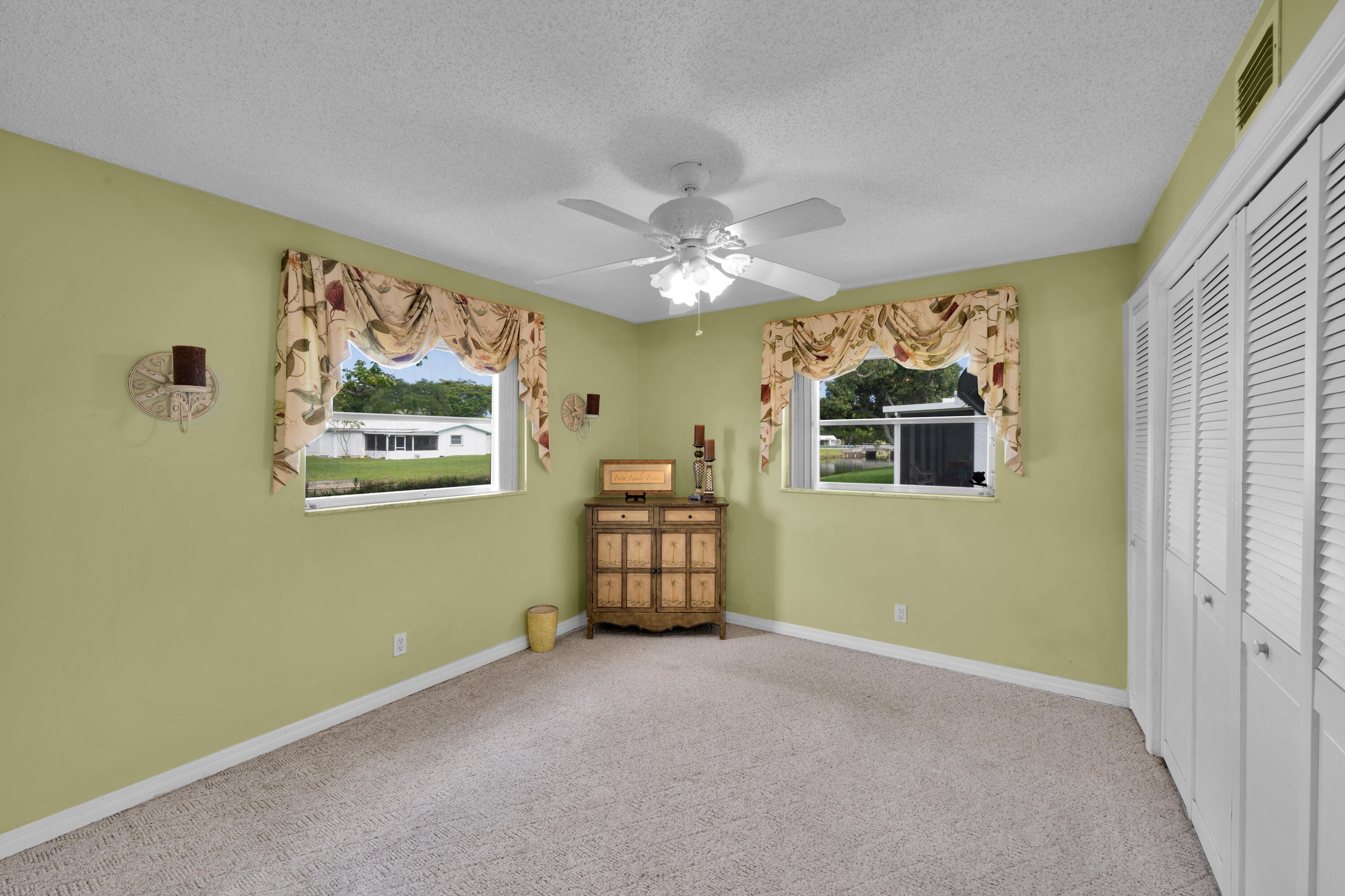 LAUDERDALE WEST 3 SEC - Residential