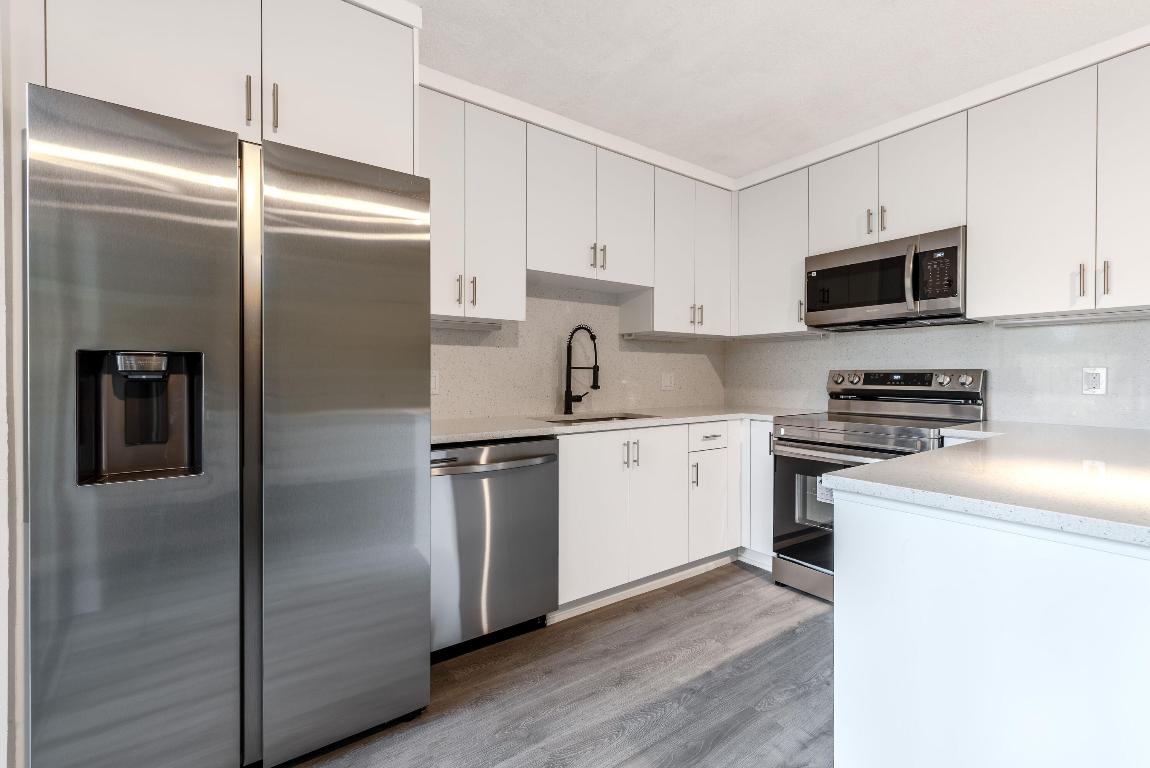 PINE GROVE TOWNHOUSES CONDO - Residential