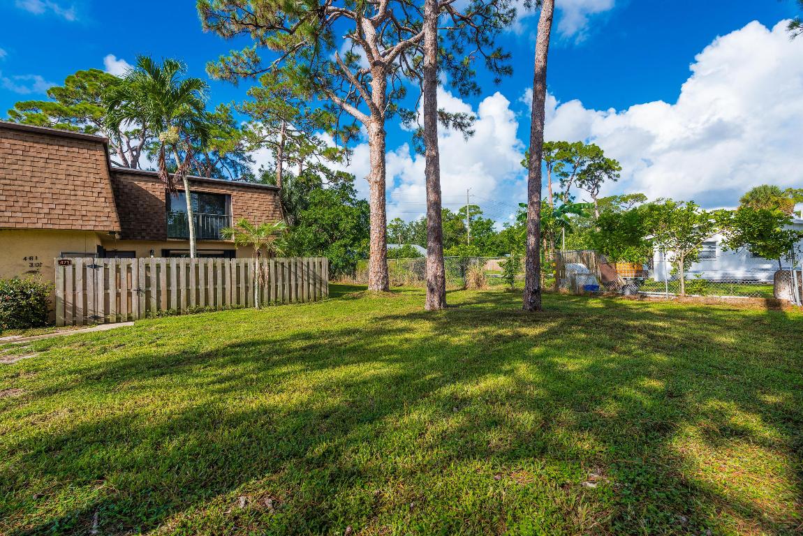 PINE GROVE TOWNHOUSES CONDO - Residential