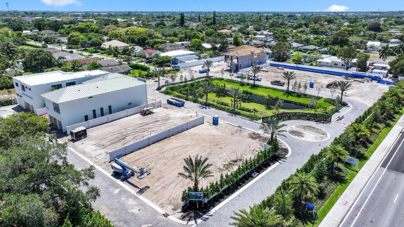 Grove Estates - Residential