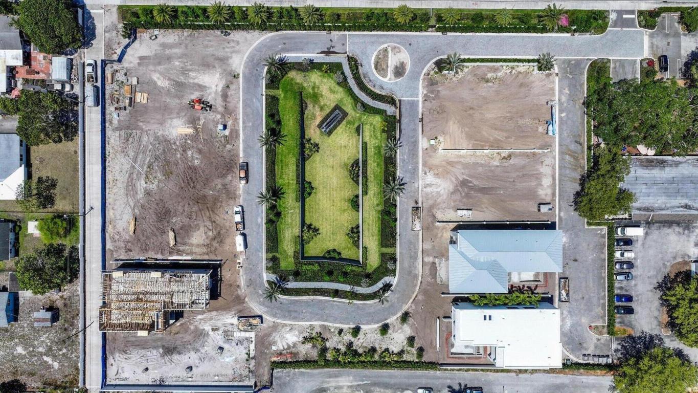 Grove Estates - Residential