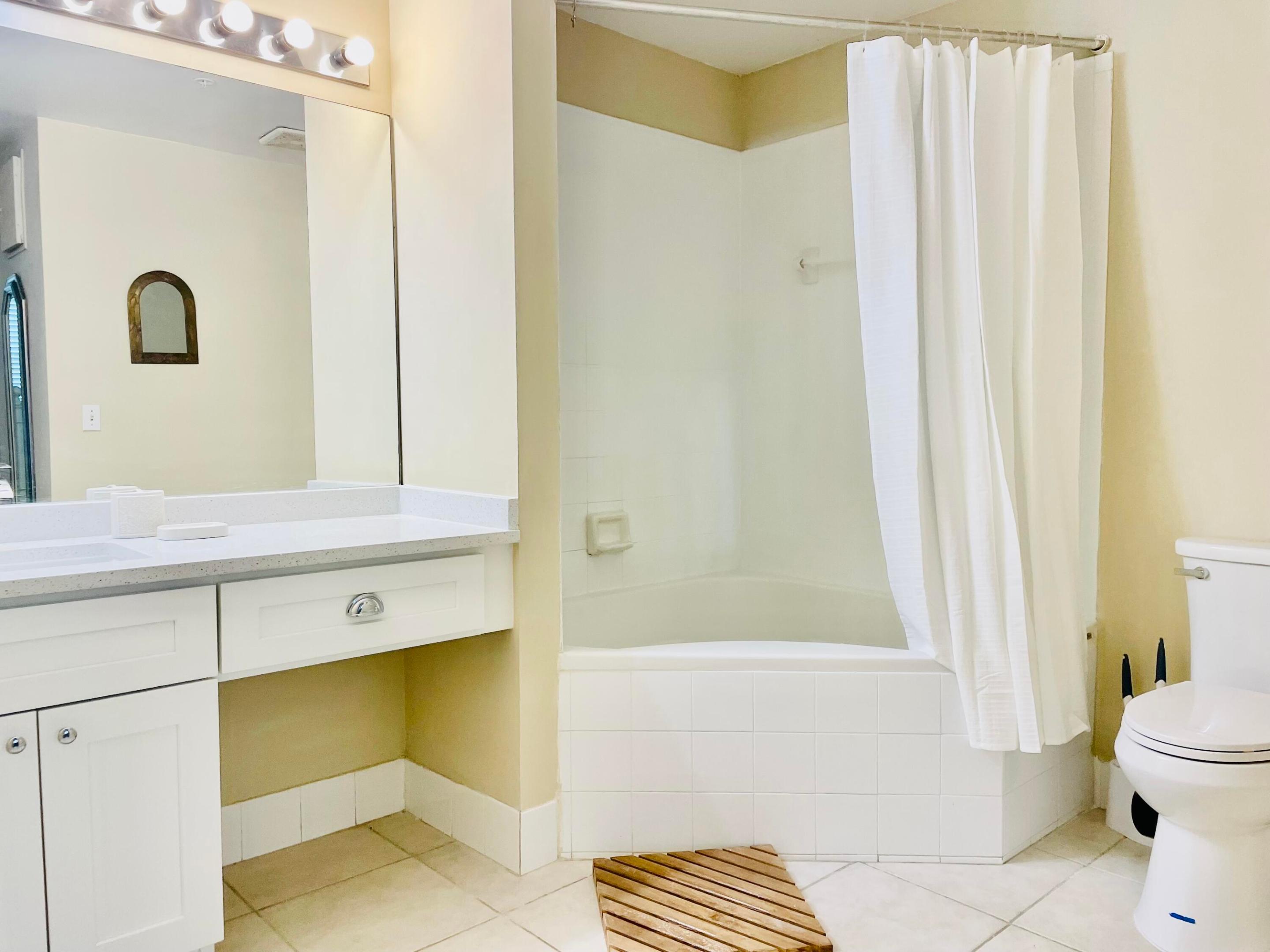 ARISSA PLACE CONDO - Residential Lease