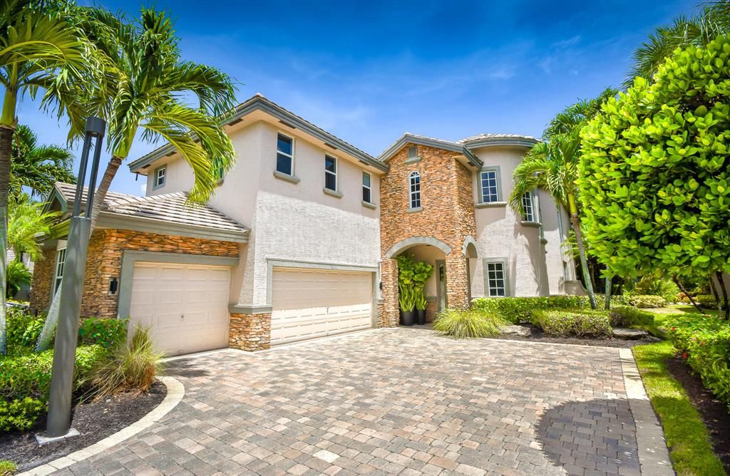 Photo of 3610 Royalle Terrace Ter, Wellington, FL 33449 (MLS # R10824514)