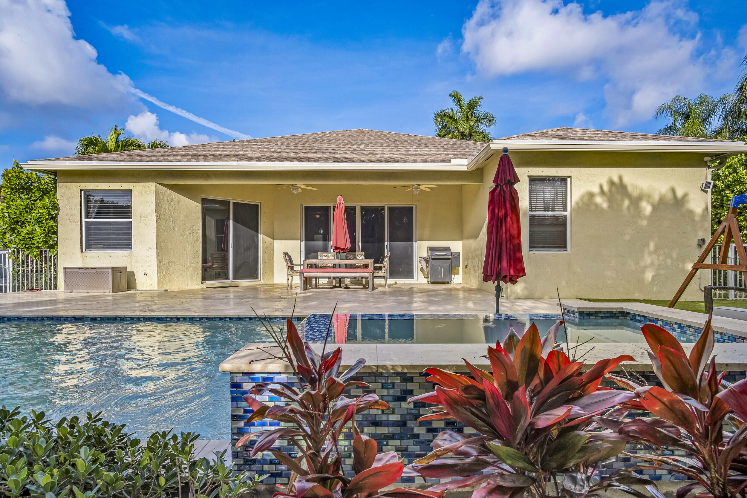 HILLS AT LAKE EDEN - Residential