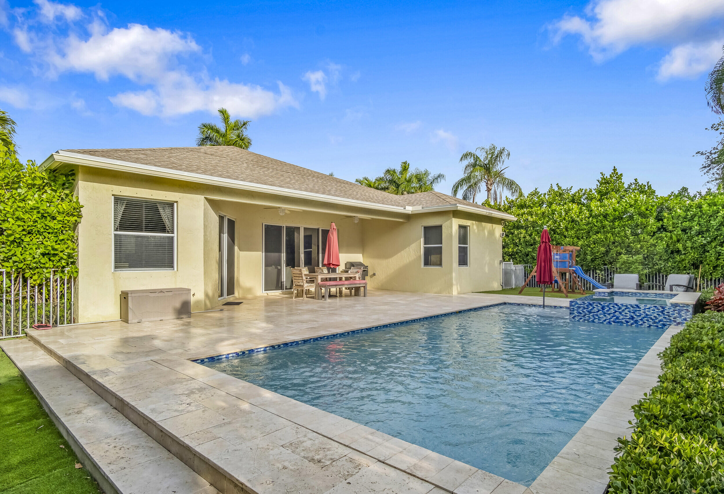 View photos, virtual tours, details... 48 Lake Eden Drive