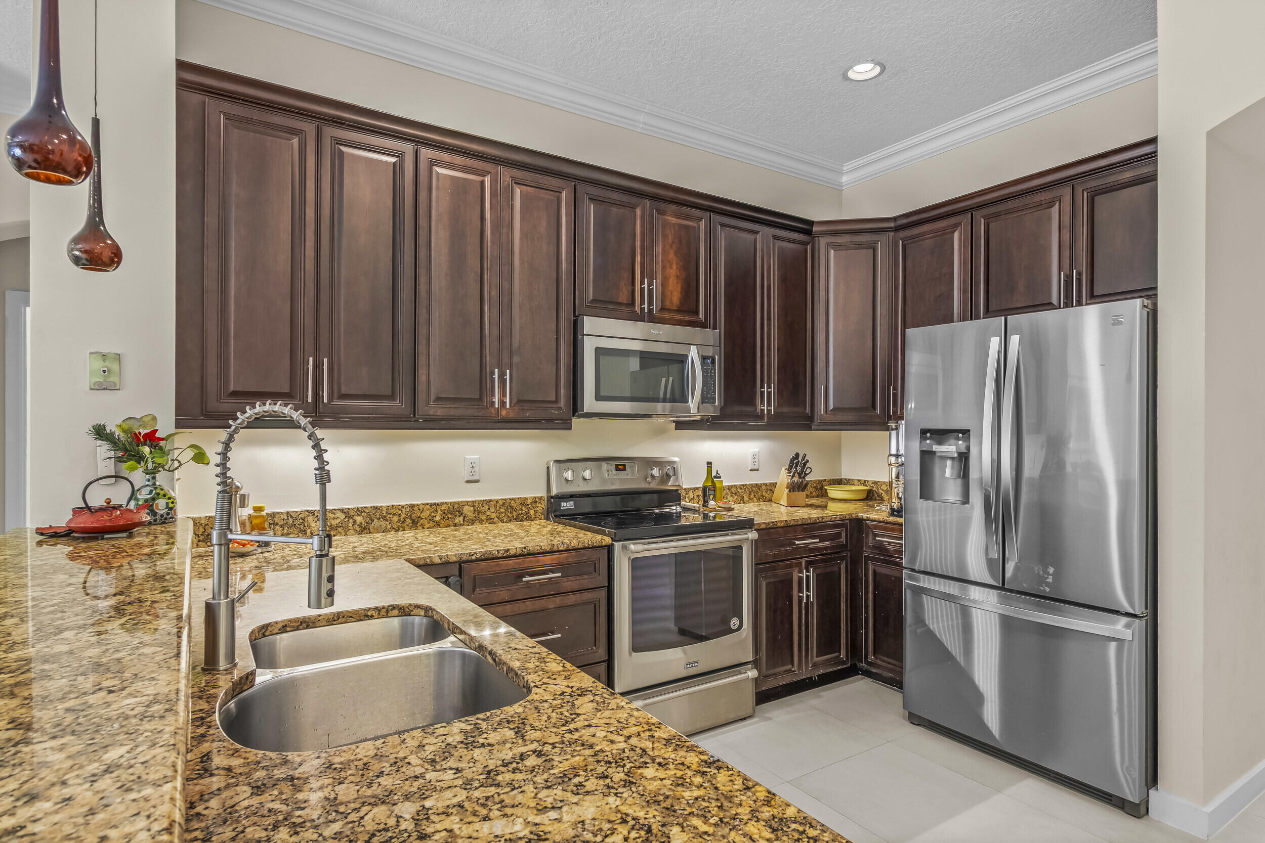 HILLS AT LAKE EDEN - Residential