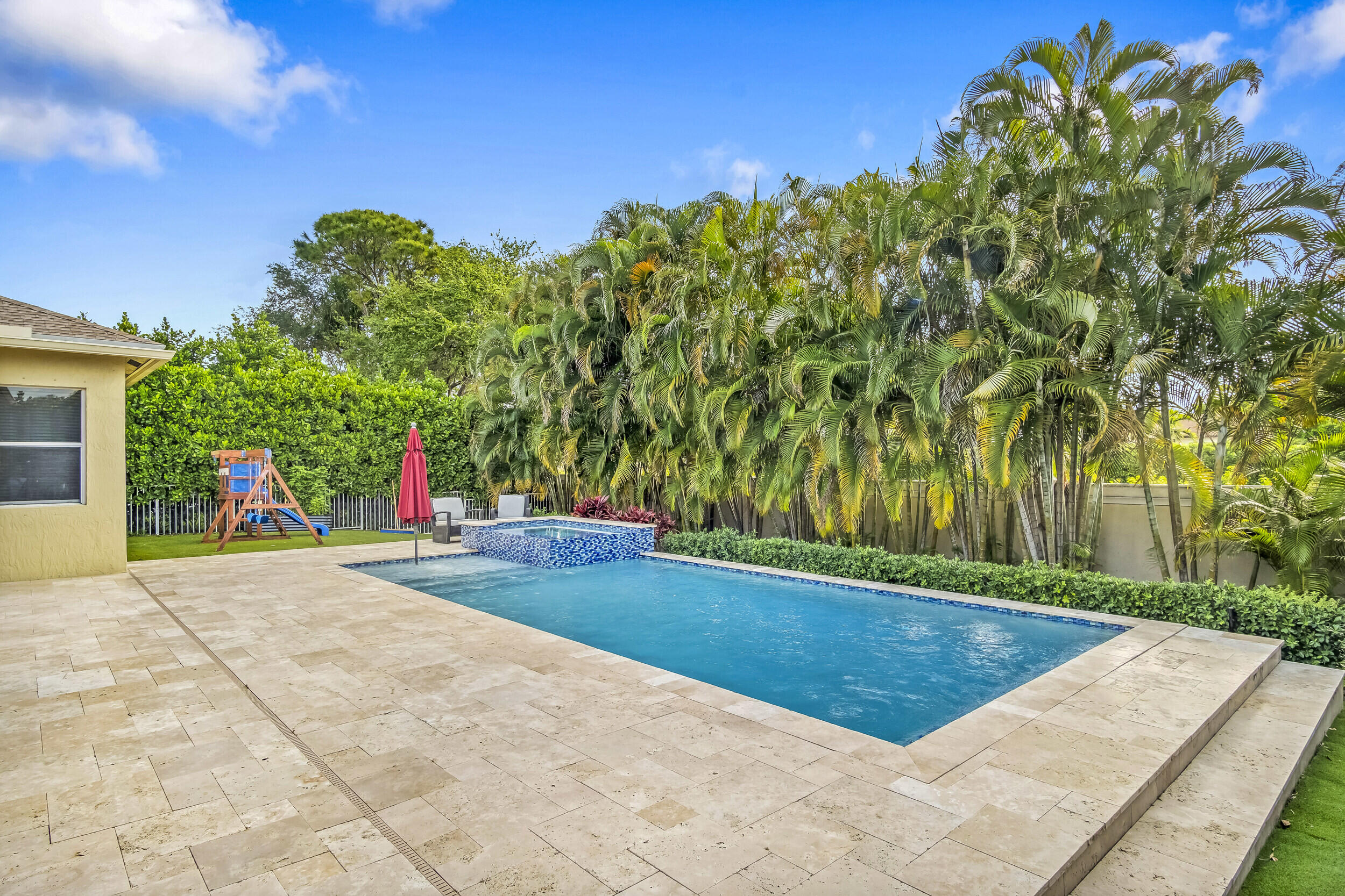 View photos, virtual tours, details... 48 Lake Eden Drive