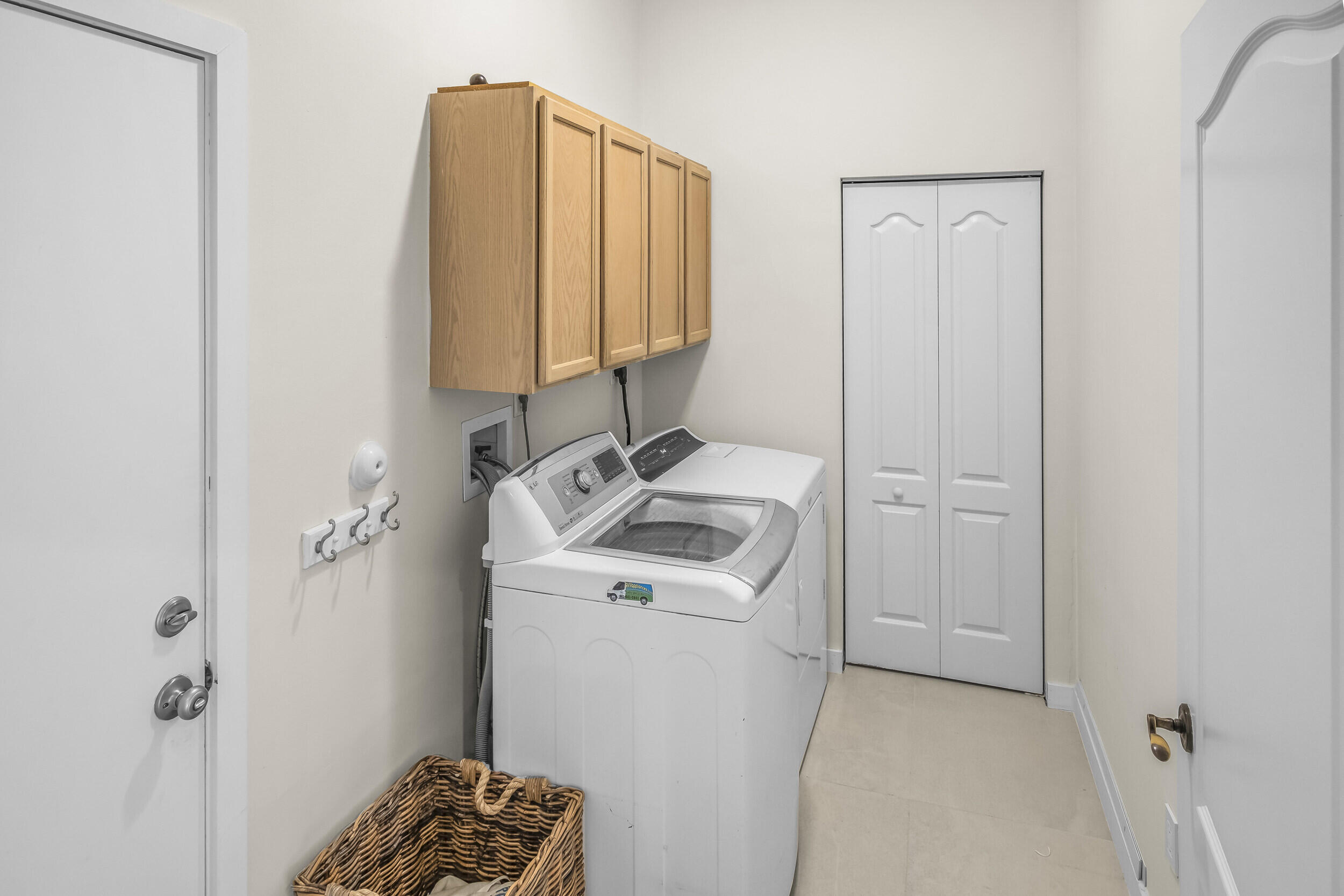 HILLS AT LAKE EDEN - Residential