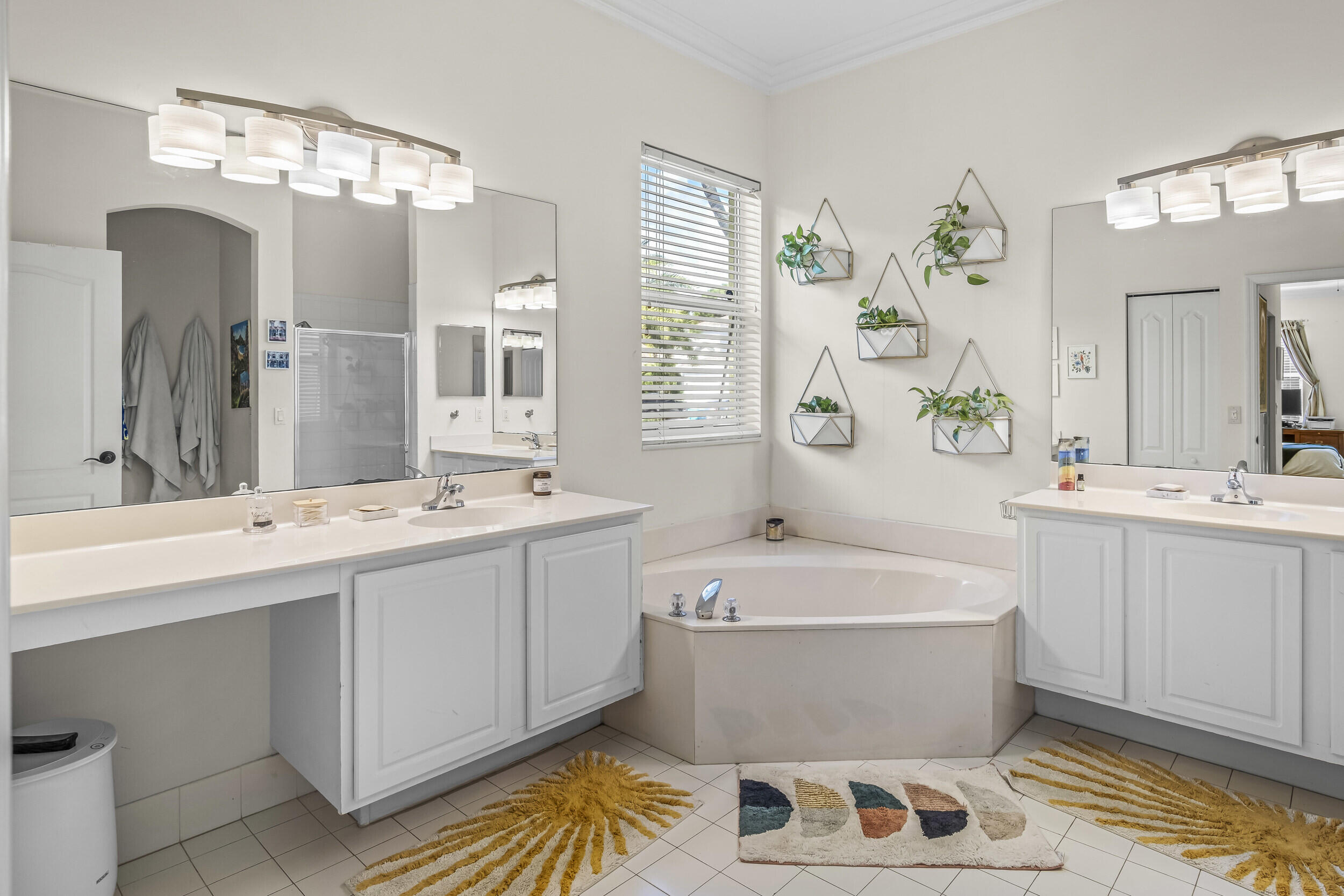 HILLS AT LAKE EDEN - Residential