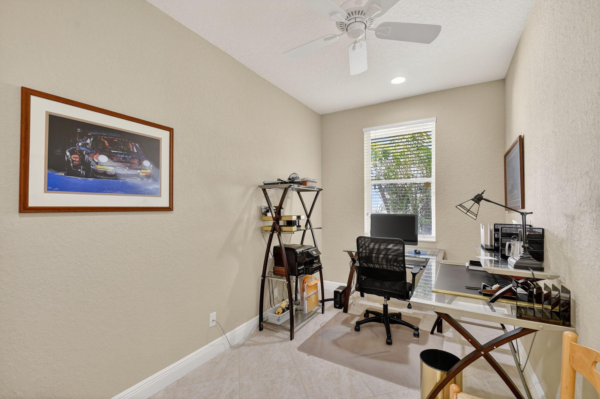 CASCADE LAKES - Residential