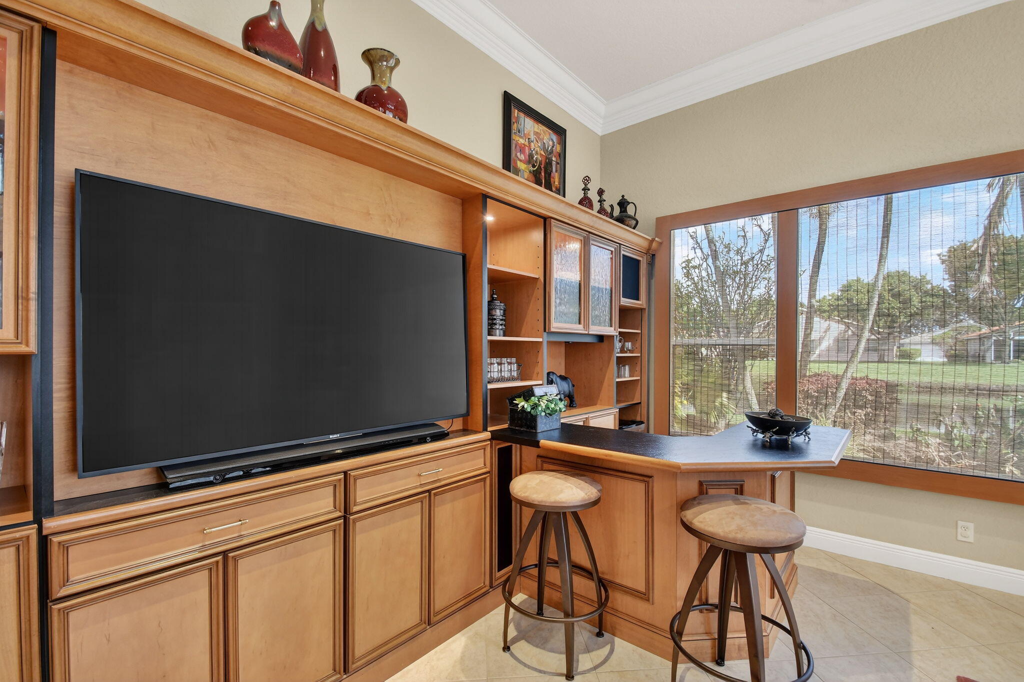 CASCADE LAKES - Residential