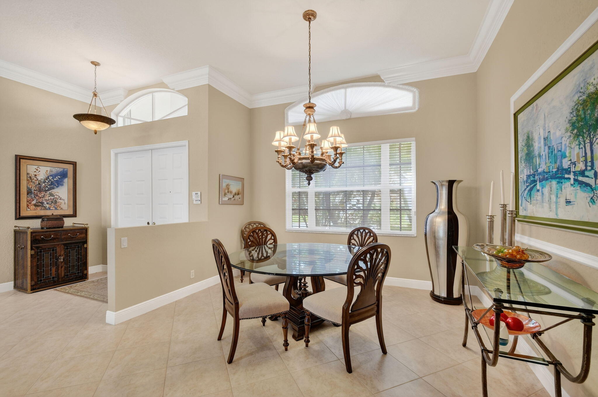 CASCADE LAKES - Residential