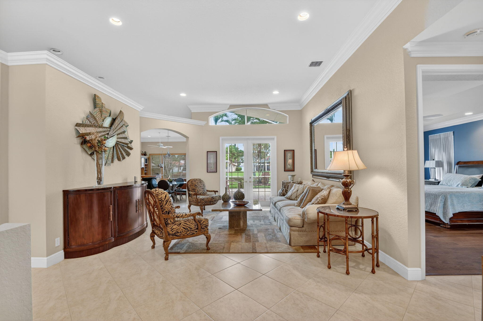 CASCADE LAKES - Residential